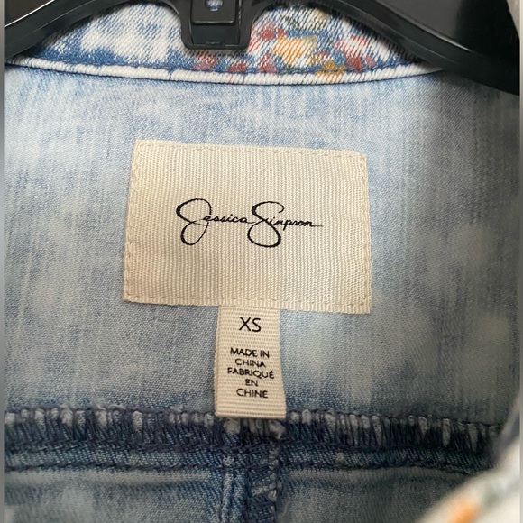 NWOT - Floral Denim Jacket - Picture 3 of 4